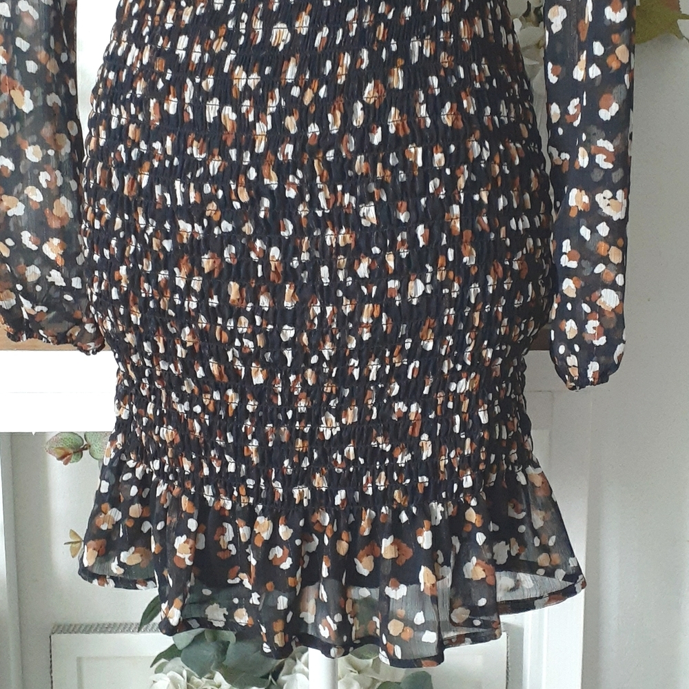 ROW A shirred midi dress - Picture 4 of 10